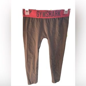 Gymshark cropped leggings.